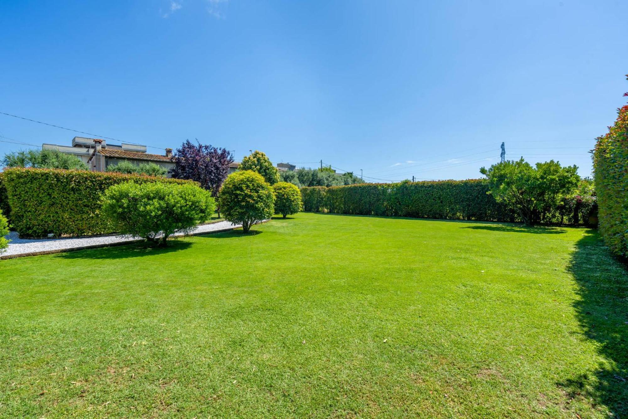 Villa Lorenzo Querceta Extérieur photo